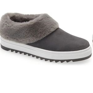 Blondo Suri Waterproof Slip-On Sneaker in Dark Grey Suede